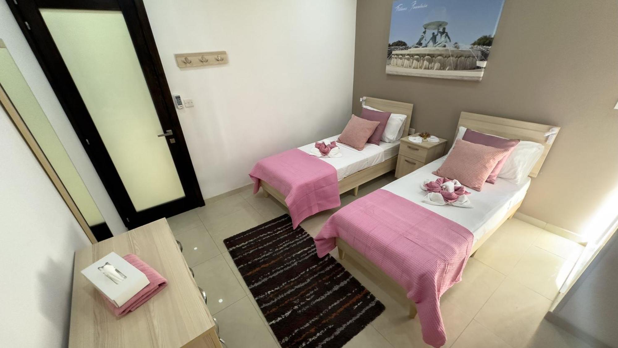 Apartament In Ta' Xbiex 3Br- 3 Min Yatch Marina Msida Exterior foto